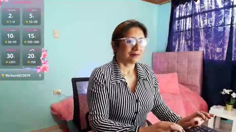 Scarlett online show from October 2025 01:30:01 PM