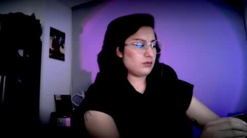 Snapshot of scarlett_sen chatting on March 2026 02:42:02 PM Mistress Scarlett online show from March 2026 02:42:02 PM