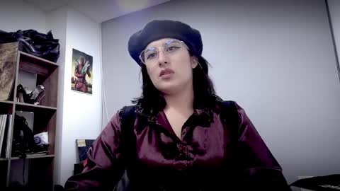 Snapshot of scarlett_sen chatting on April 2026 03:56:01 PM Mistress Scarlett online show from April 2026 03:56:01 PM