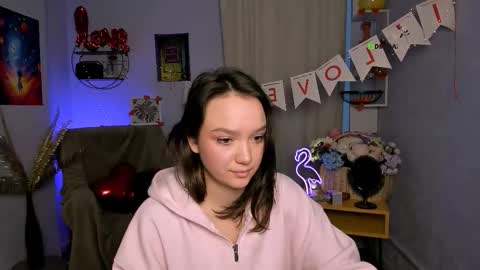 Scarlett online show from February 2026 07:15:01 AM