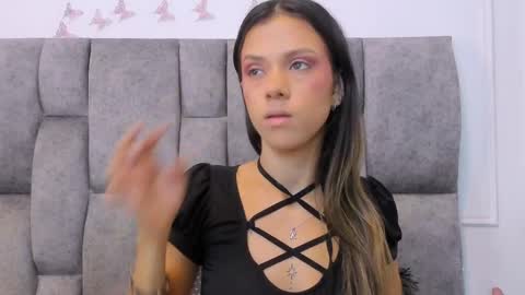 Scarlet  online show from April 2026 08:50:01 PM