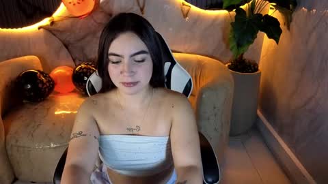 Scarlett online show from October 2025 12:50:01 PM