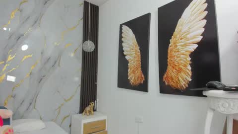 scarlett_star01 online show from December 2025 02:22:02 PM