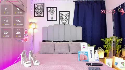 Snapshot of scarlett_steelee chatting on September 2025 12:27:02 AM  Scarlett Steelee  Independent Model online show from September 2025 12:27:02 AM