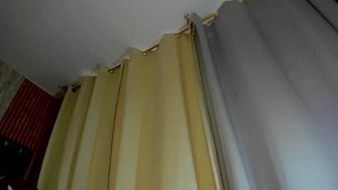 Scarlett zin follow me online show from March 2026 10:32:01 PM