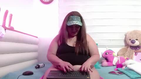 Snapshot of scarlettbooty chatting on June 2026 11:15:02 AM scarlettbooty online show from June 2026 11:15:02 AM