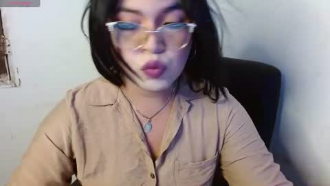 Snapshot of scarlette_mason_1 chatting on July 2026 08:37:01 PM KARLA online show from July 2026 08:37:01 PM