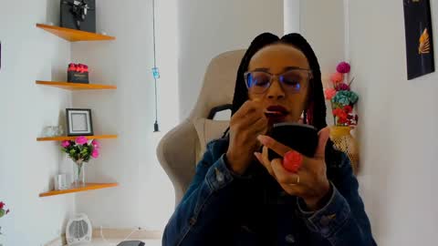 Scarlett online show from January 2025 01:16:02 PM