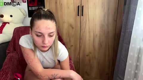 ScarlettSmithz online show from September 2025 09:00:02 AM