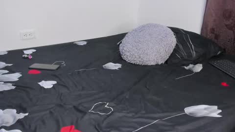 Snapshot of scarlettstone69 chatting on October 2025 10:32:02 PM Scarlett online show from October 2025 10:32:02 PM