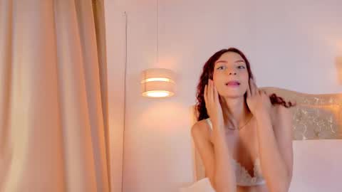 scarlettt_moon online show from November 2025 07:37:01 PM