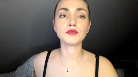 Snapshot of scarlettxblonde chatting on May 2026 08:38:02 PM ScarlettxBlonde online show from May 2026 08:38:02 PM