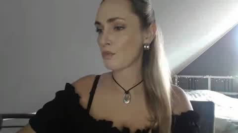 Snapshot of scarlettxblonde chatting on June 2026 02:30:02 PM ScarlettxBlonde online show from June 2026 02:30:02 PM