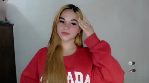 scarletvamp online show from September 2025 04:40:01 PM