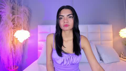 Scarrlethx online show from May 2026 05:10:01 PM