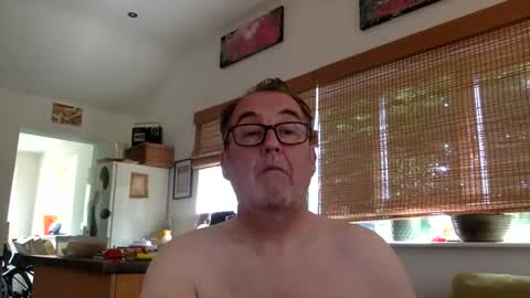 Snapshot of scbiggersballs chatting on May 2026 10:13:01 AM scbiggersballs online show from May 2026 10:13:01 AM