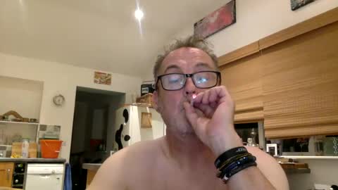 Snapshot of scbiggersballs chatting on July 2026 11:24:01 PM scbiggersballs online show from July 2026 11:24:01 PM