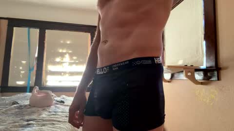 schooldayz online show from October 2025 11:38:02 PM