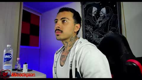 Alejandro help me to reach 200 thumps up online show from October 2025 04:24:01 AM