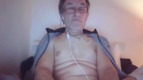 scotchwhieskie online show from February 2026 12:06:01 AM