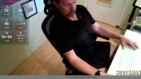 Snapshot of scotsmanx chatting on June 2026 04:29:02 PM scotsmanx online show from June 2026 04:29:02 PM