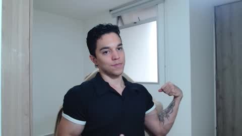 Snapshot of scott_brasher1 chatting on January 2025 06:56:02 PM Twitter Scott brasher1 Instagram Camiloestuardo2 online show from January 2025 06:56:02 PM