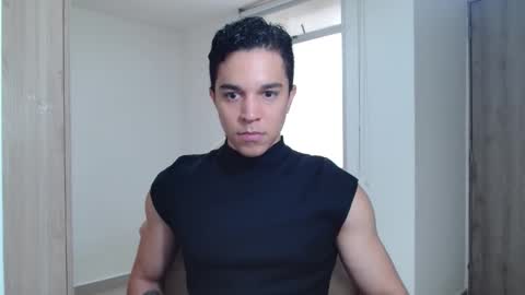 Snapshot of scott_brasher1 chatting on January 2025 04:59:01 PM Twitter Scott brasher1 Instagram Camiloestuardo2 online show from January 2025 04:59:01 PM