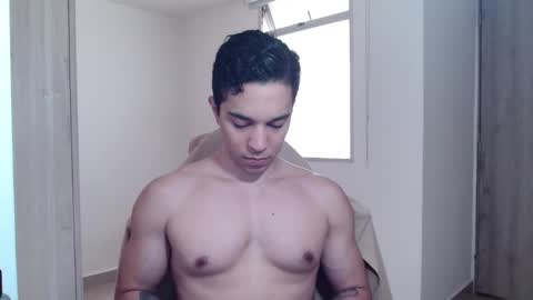 Snapshot of scott_brasher1 chatting on January 2025 07:56:02 PM Twitter Scott brasher1 Instagram Camiloestuardo2 online show from January 2025 07:56:02 PM