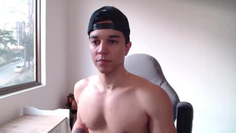 Snapshot of scott_brasher1 chatting on February 2025 10:09:01 PM Twitter Scott brasher1 Instagram Camiloestuardo2 online show from February 2025 10:09:01 PM