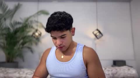 Andrew Flintt online show from September 2025 04:38:02 AM