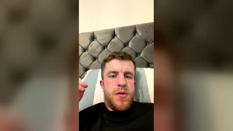 scottishguy220110 online show from June 2026 09:07:02 PM