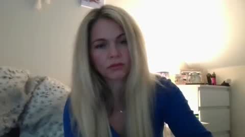 Scottishlass1985 online show from March 2026 11:36:01 AM