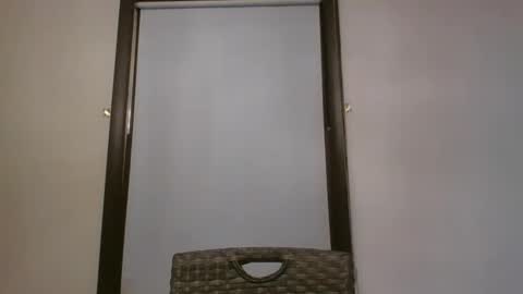 scottpbi52 online show from January 2025 12:40:02 PM