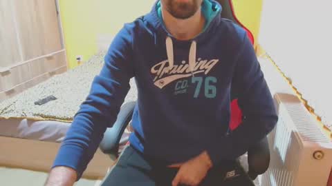 scotty_98 online show from January 2025 04:22:01 PM