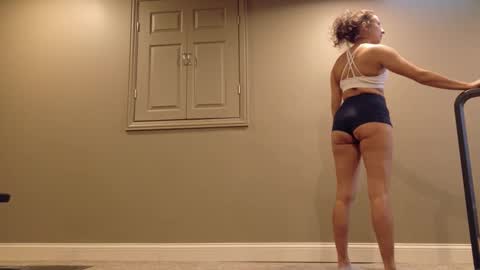 Scout has fun online show from December 2025 02:34:02 PM