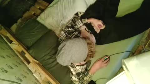 Snapshot of scratt67 chatting on December 2025 11:20:02 PM scratt67 online show from December 2025 11:20:02 PM