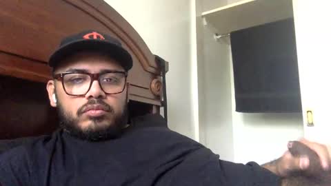 scrwedup_jux online show from May 2026 06:47:02 PM