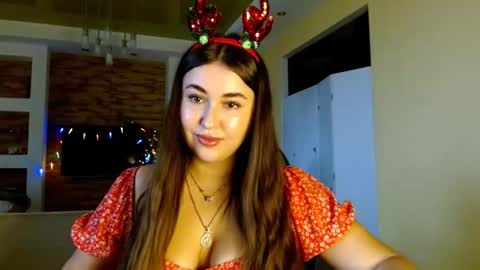 Elizabeth  online show from December 2025 08:10:01 AM