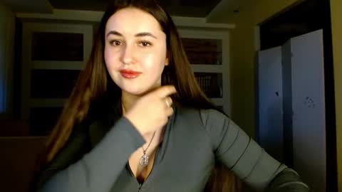 Elizabeth  online show from February 2026 02:35:01 PM