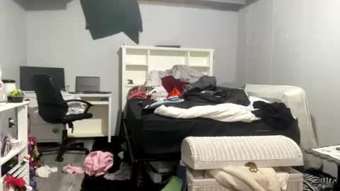 Snapshot of seadragon73 chatting on February 2025 10:54:01 PM seadragon73 online show from February 2025 10:54:01 PM