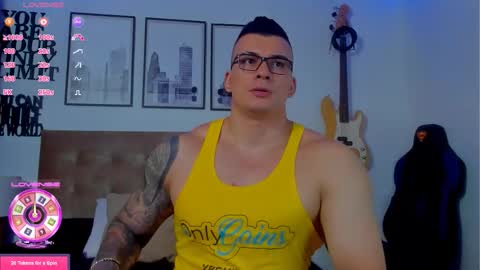 Sean Carrera online show from December 2025 03:12:01 AM