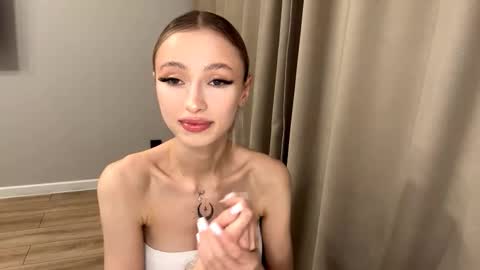 Kate online show from March 2026 09:42:02 PM