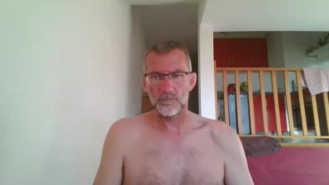 Snapshot of seb846894 chatting on May 2026 05:52:01 PM seb846894 online show from May 2026 05:52:01 PM