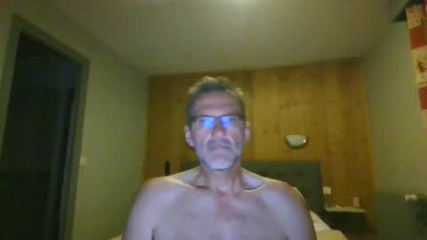 Snapshot of seb846894 chatting on June 2026 10:21:01 PM seb846894 online show from June 2026 10:21:01 PM