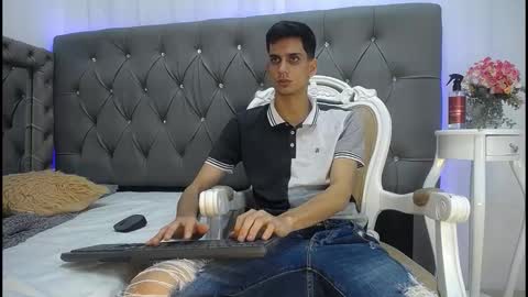 sebalexis7 online show from November 2025 03:28:01 AM