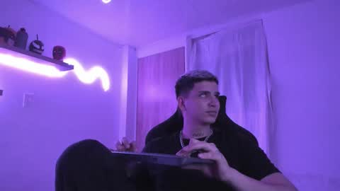 Sebastin online show from December 2025 11:45:02 PM