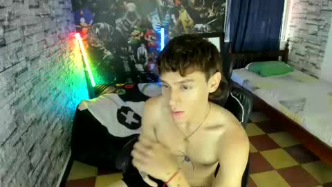 Snapshot of sebas_jusa chatting on June 2026 01:00:02 PM sebas jusa online show from June 2026 01:00:02 PM