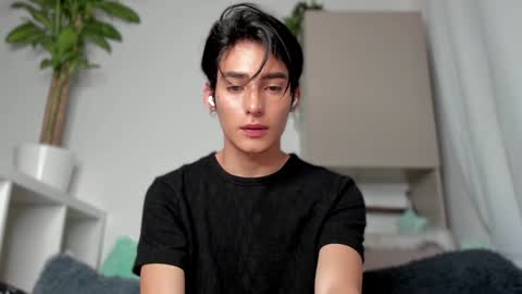 sebastian online show from January 2025 01:16:02 AM