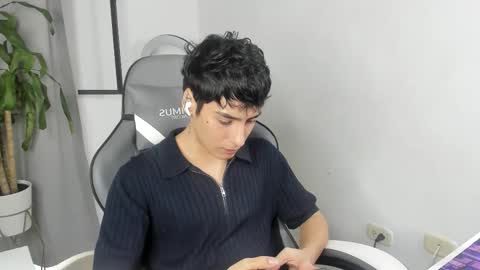 sebastian online show from January 2026 03:27:01 PM