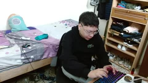 Snapshot of sebasslops chatting on January 2025 01:09:01 PM Sebas online show from January 2025 01:09:01 PM